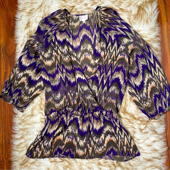 Parker surplice blouse - Picture 3 of 6